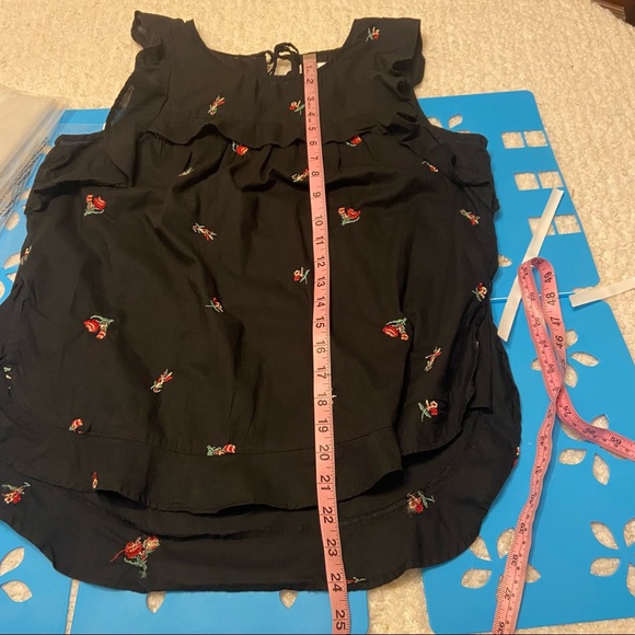 Lauren Conrad ladies sleeveless blouse top‎ - Picture 13 of 15